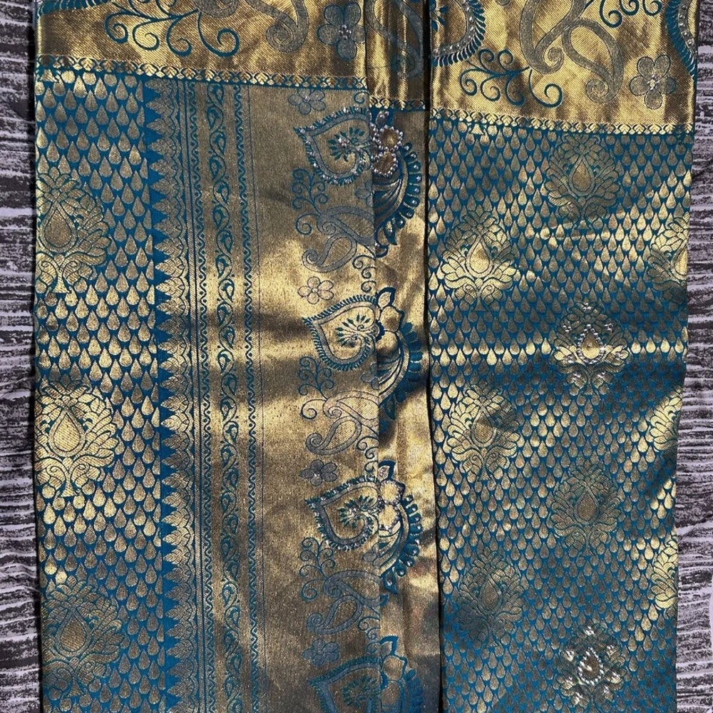 Pure original kanjivaram silk saree, made in Karnataka, South India